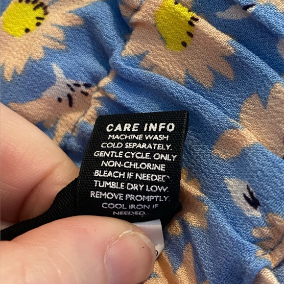 Who What Wear Small Floral Skirt - Picture 7 of 7